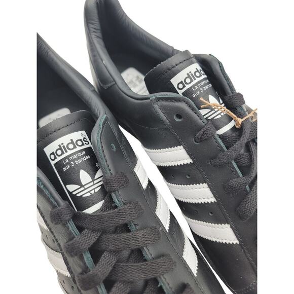 Adidas Originals Men\'s Superstar Sneakers Size 14 main image 4